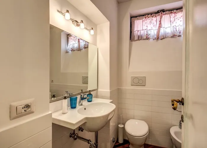 Campo Di Fiori 2 Bedroom Via Giulia Apartament
